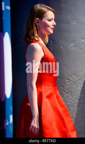 Emma Stone an der einundzwanzigsten British Independent Film Awards, an Old Billingsgate, London statt. Stockfoto