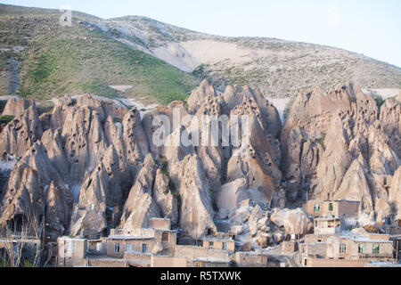 Häuser in Kandovan, Iran. Stockfoto