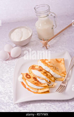 Ei Kuchen mit Vanille quark Stockfoto