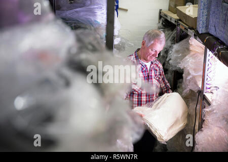 Erste Shop lieferbar ab Lager Stockfoto