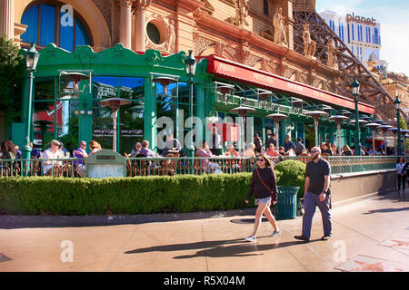Das Mon Ami Gabi Bistro Restaurant auf dem Strip in Paris, Las Vegas, Nevada Stockfoto