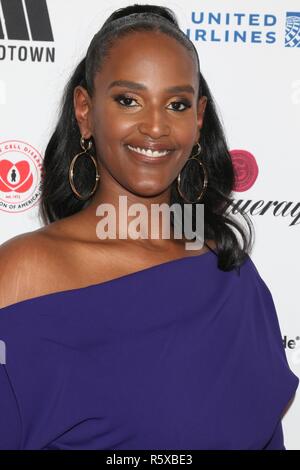 Beverly Hills, CA. 30 Nov, 2018. Äthiopien Habtemariam bei der Ankunft für die jährliche Ebenholz Power 100 Gala, The Beverly Hilton, Beverly Hills, CA November 30, 2018. Credit: Priscilla Grant/Everett Collection/Alamy leben Nachrichten Stockfoto