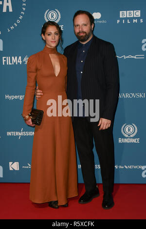 Liste der Preisträger und Yorgos Lanthimos Arrivers am 21 sh British Independent Film Awards am 1 Old Billingsgate am 21. Dezember 2018, London, UK. Bild Capital/Alamy leben Nachrichten Stockfoto