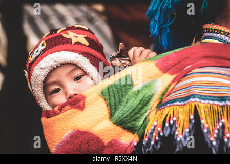 Szenen aus dem Can CAU Markt im Norden von Vietnam Stockfoto