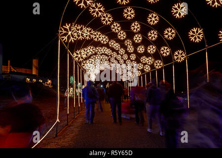 Prescott Valley, Arizona, USA - 27. November 2018: Weihnachten light Anzeige an Fain Park namens Tal der Lichter Stockfoto