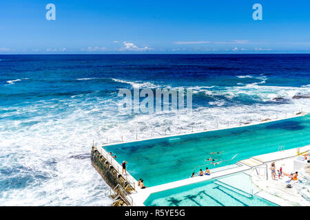 Eisberge ist der Bondi Beach berühmten Ocean Pool. Sydney, Australien Stockfoto