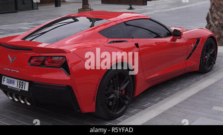Chevrolet Corvette Sportwagen der Neue Strand und Unterhaltung Raum La Mer Stockfoto