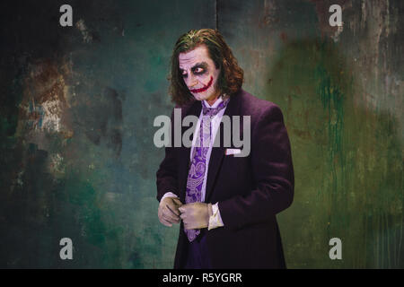 Bloody Halloween Thema: Crazy maniak Gesicht Stockfoto