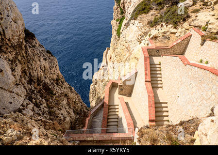 Grotte di Nettuno Sardinien Capo Caccia mediterrane Escala del cabirol Stockfoto