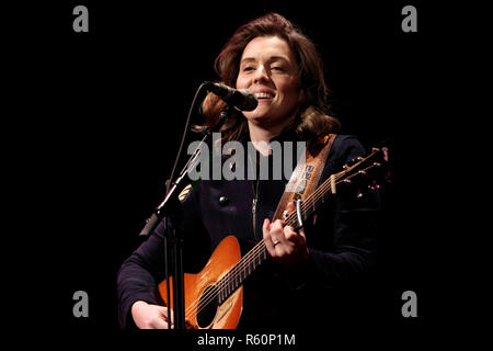 Poughkeepsie, NY - 12. November: Brandi Carlile führt durch die Bardavon & Radio Woodstock im Bardavon 1869 Opera House präsentiert am Sonntag, 12. November 2017 in Poughkeepsie, NY (Foto von Steve Mack/S.D. Mack Bilder) Stockfoto