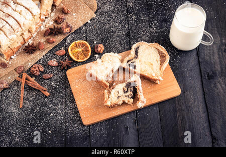 Scheiben vom Sandkuchen Stockfoto