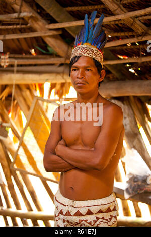 Bauern in der Maloca Bora von Iquitos in Peru Stockfoto