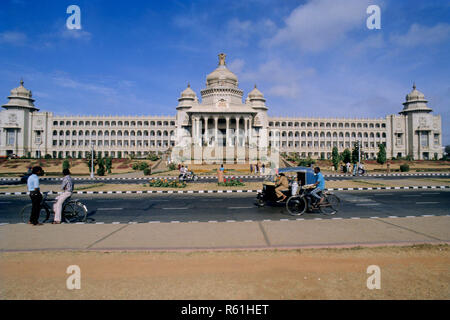 Vidhana Soudha, Bangalore, Karnataka, Indien Stockfoto