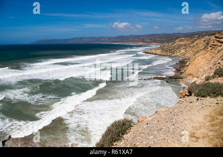 Küste Blick Richtung Norden (nicht Taghazout) von Killer Point Surf spot. Stockfoto