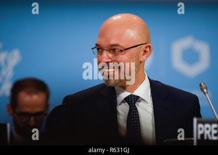 Katowice, Polen. 3 Dez, 2018. Der Präsident der COP 24, Michal Kurtyka Sprechen während der feierlichen Eröffnung der Konferenz COP 24 UN-Konferenz zum Klimawandel 2018 gesehen. Credit: Omar Marques/SOPA Images/ZUMA Draht/Alamy leben Nachrichten Stockfoto