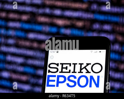 Die Seiko Epson Corporation Logo auf dem Smartphone angezeigt