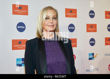 Hamburg, Deutschland. 03 Dez, 2018. Bo Derek, US Schauspielerin, kommt zu dem 'Movie Meets Media' Veranstaltung im Hotel Grand Elysée. Quelle: Georg Wendt/dpa/Alamy leben Nachrichten Stockfoto