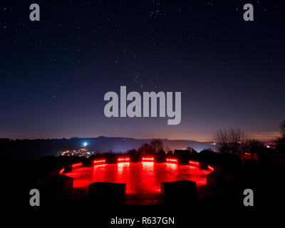 Wirksworth, UK. 03 Dez, 2018. UK Wetter: klare, kalte sternenklaren Nacht am Stern Scheibe oben Wirksworth in der Derbyshire Dales, Peak District National Park Credit: Doug Blane/Alamy leben Nachrichten Stockfoto