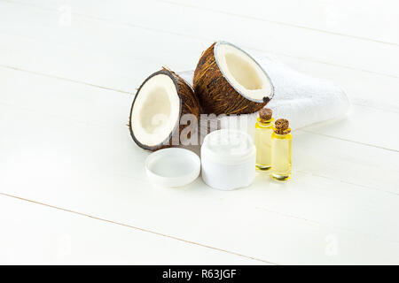 Natürliches Kokosöl Stockfoto