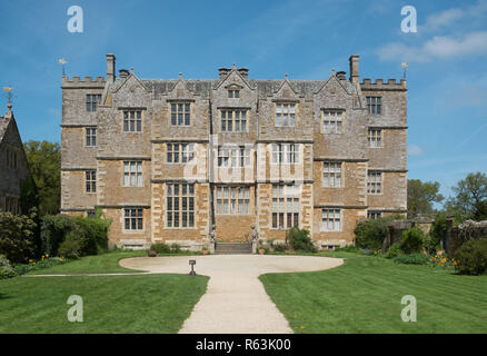 Eine jakobinische Landhaus Chastleton, Oxfordshire, England, in der Nähe Moreton-in-Marsh und Verstauen auf der Welt. Stockfoto