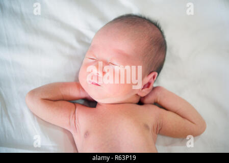 Eine Woche alt neugeborenes baby Stockfoto