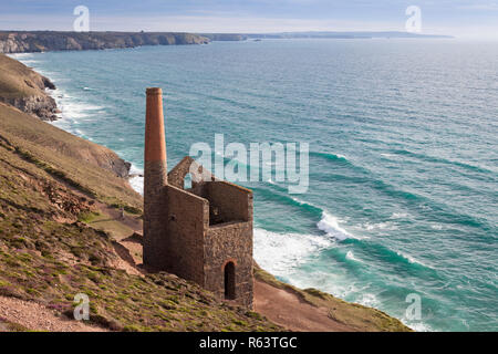 Towanroath Pumpen Motor Haus, Wheal Coates Zinnmine, Cornwall, England, Großbritannien Stockfoto