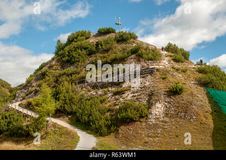 Im Skizentrum Schlick 2000, Stubaital, Tirol, Österreich im September fotografiert. Stockfoto