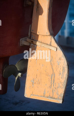 Alte Holz- Ruder auf einem Boot Stockfoto