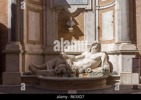 Marforio Brunnen, die Kapitolinischen Museen, Rom, Italien Stockfoto