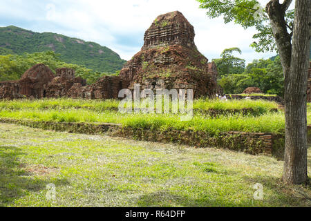 Mein Sohn Vietnam - die antiken Ruinen von hinduistischen Tempeln der Champa Dynastie ist heute ein UNESCO-Welterbe Stockfoto