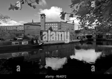 Das lebensmittelgeschäft Lager Ruinen und Bridgewater Canal, Castlefield, Manchester, Lancashire, England, Großbritannien Stockfoto