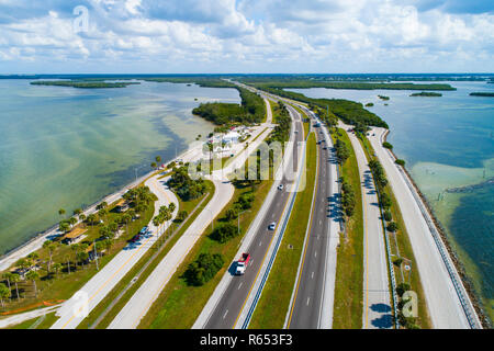 Pkw Rastplatz auf der I-275 im südlichen Teil des Causeway verbindet Palmetto/Bradenton Florida St. Petersburg Florida über die Sonnen Stockfoto