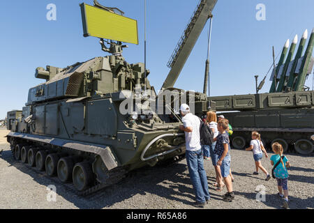 Internationale militärische technische Forum' Armee 2018". Die Bekämpfung von Fahrzeug 9 331 Der flugabwehrrakete System "TOR" Stockfoto