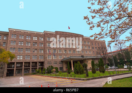 Ankara/Turkey-December 01 2018: Fakultät für Sprache, Geschichte und Geographie an der Universität Ankara (Ankara Universitesi, Dil Bisher ve Cografya Fakultesi Stockfoto