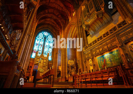 Kathedrale von Liverpool oder die Kathedrale Kirche des auferstandenen Christus, Liverpool in Großbritannien Liverpool, Großbritannien - 16 Mai 2018: Liverpool Cathedral basiert auf einem Entwurf von Stockfoto