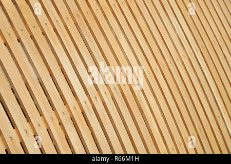 Nahaufnahme der Sprossenfenster, inuyarai, in Kyoto, Japan Stockfoto