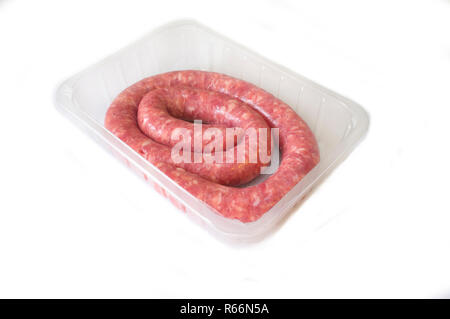 Raw botifarra oder katalanische Wurst auf der Verpackung Stockfoto