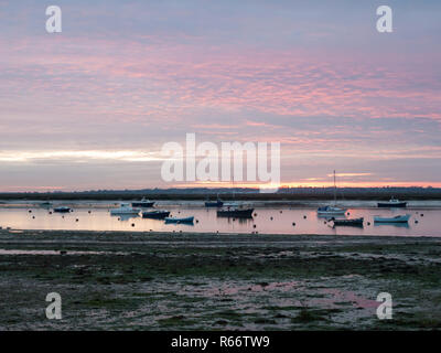 Leere Landschaft Holz- pfad Gehweg West Mersea Steg Steg Stockfoto