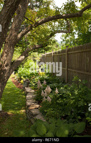 Garten im Hinterhof in Williamstown, Massachusetts. Stockfoto