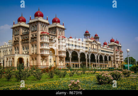 Maharajahs Palace in Mysore Stockfoto