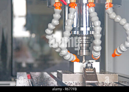 CNC-Zerspanung Bewegung in Arbeit Material Stockfoto