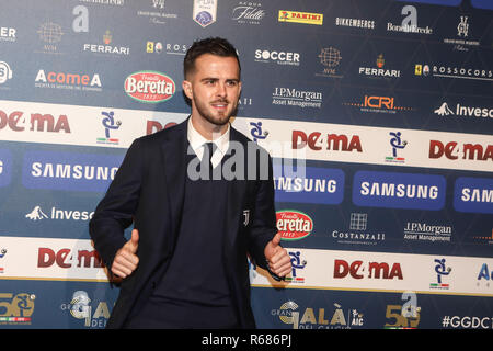 Mailand, Italien. 3. Dezember, 2018. Miralem steeves am 'Oscar Del Calcio AIC" italienische Fußball Auszeichnungen photocall in Milano, Italien, am 03. Dezember 2018 Quelle: Mairo Cinquetti/Alamy leben Nachrichten Stockfoto