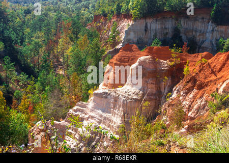 Wenig Grand Canyon (Providence Canyon State Park) Lumpkin, Georgia. Stockfoto