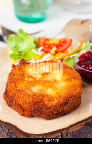 Gebackener Camembert Stockfoto