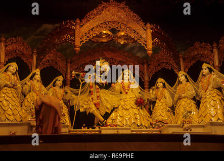 Radha Krishna Statue in der iskcon Tempel, mayapur, West Bengal, Indien Stockfoto