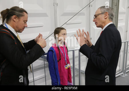 Vorbereitung der Pressekonferenz mit Greta Thunberg, 15 Jahre alten schwedischen Aktivist, der in Kattowitz, 3. Dezember während der Vereinten Nationen nahm Stockfoto