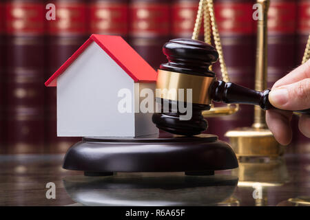 Nahaufnahme einer Person auffällig Mallet Stockfoto