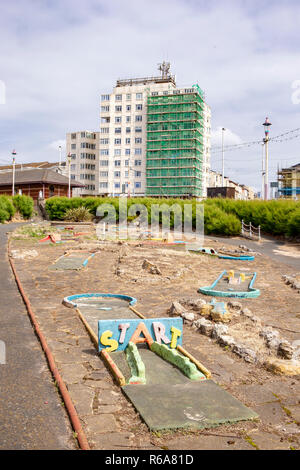 Abgebrochene Adventure golf Falgstaff Gärten in Blackpool, Lancashire, Großbritannien Stockfoto