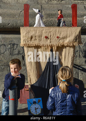 Puppentheater, Piazza del Gesù Nuovo, Neapel, Italien, Puppentheater, Neapel, Italien Stockfoto