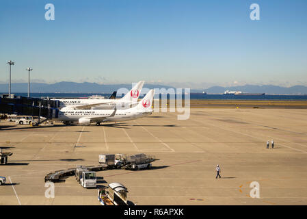 Ebenen bei Chubu Centrair Flughafen Nagoya, Japan, November 2018 Stockfoto